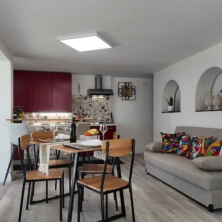 Dei Tramonti 公寓 *